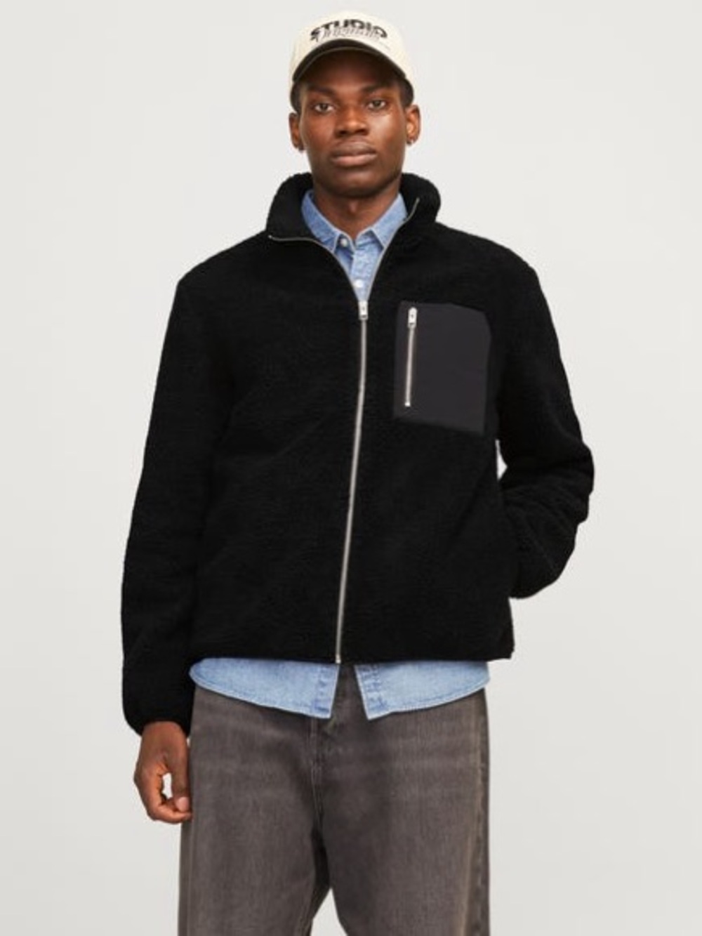 Unisex H&M Black Teddy Sherpa fuzzy fleece Zip Jacket with Chest Pocket
